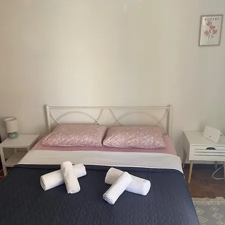 דירה Platytera Corfu Town